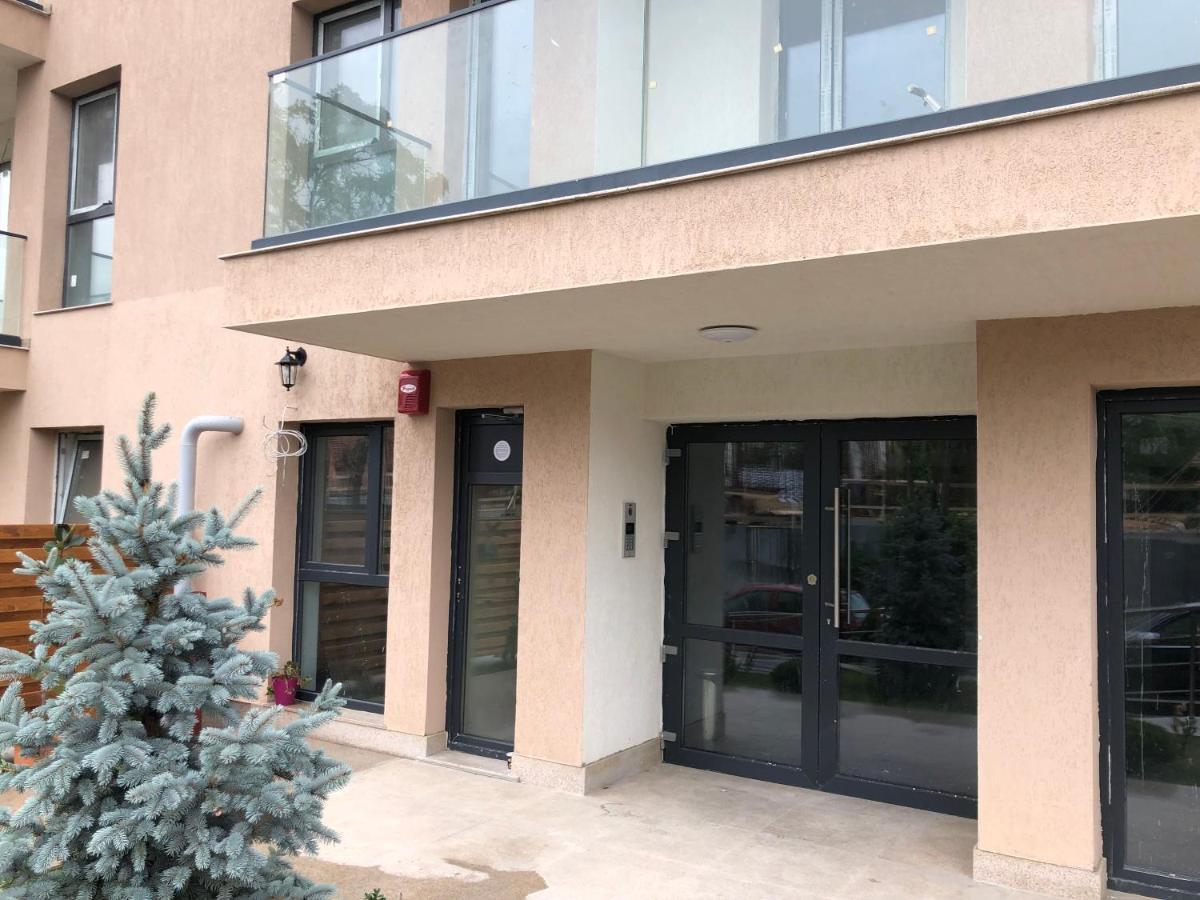 Luxury Westpark 2-Room Apartment Lakeview W5 Бухарест Экстерьер фото